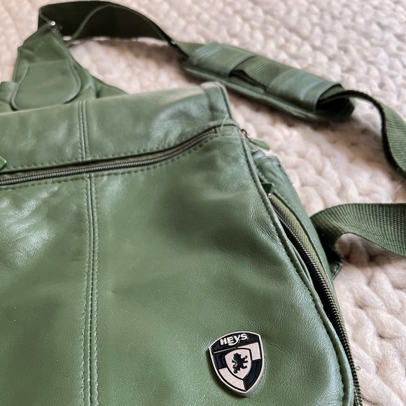 HEYS Leather Travelmate XL - Picture 4 of 16